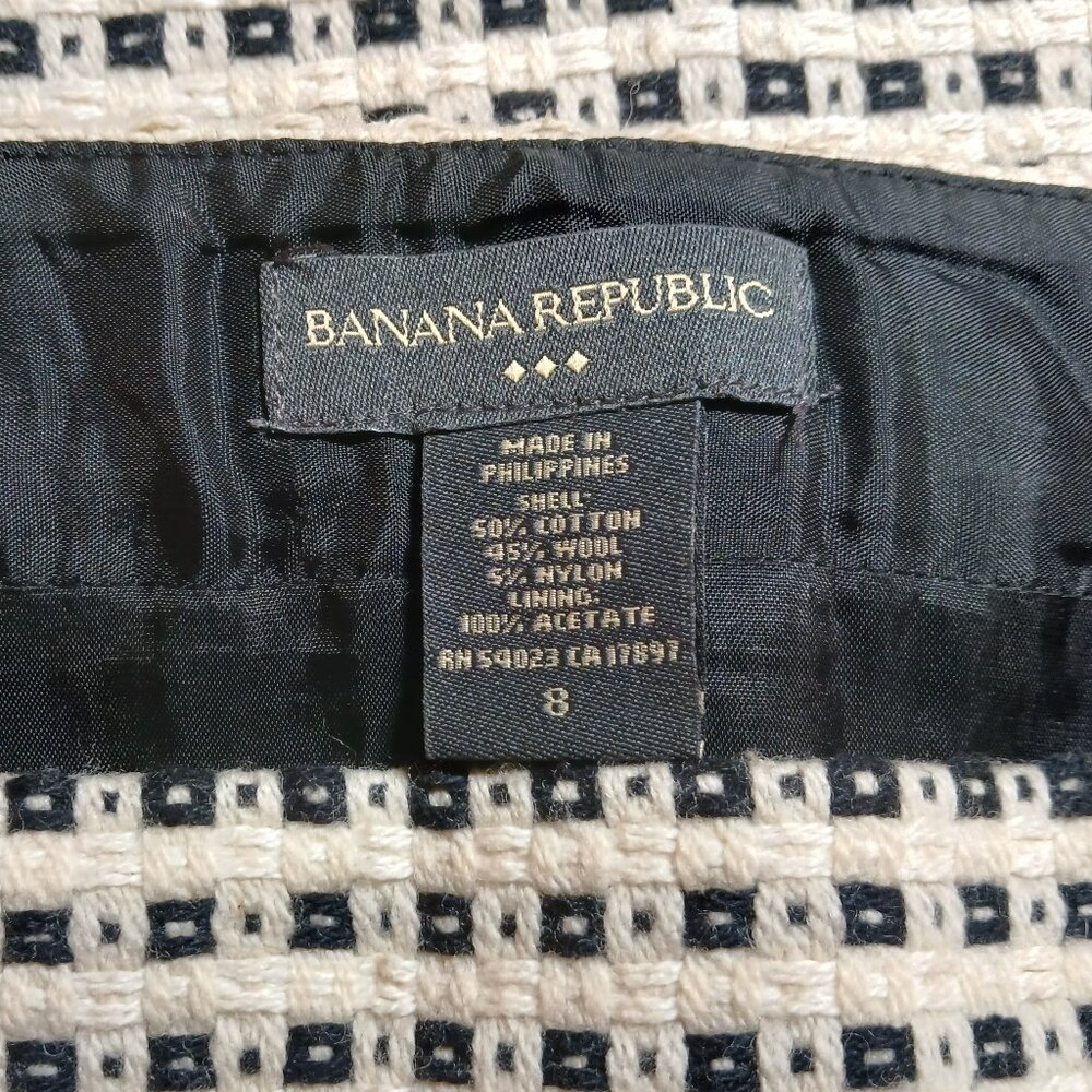 BANANA REPUBLIC Black/Cream Wool Tweed Pencil Career Skirt -Like New - Picture 2 of 5